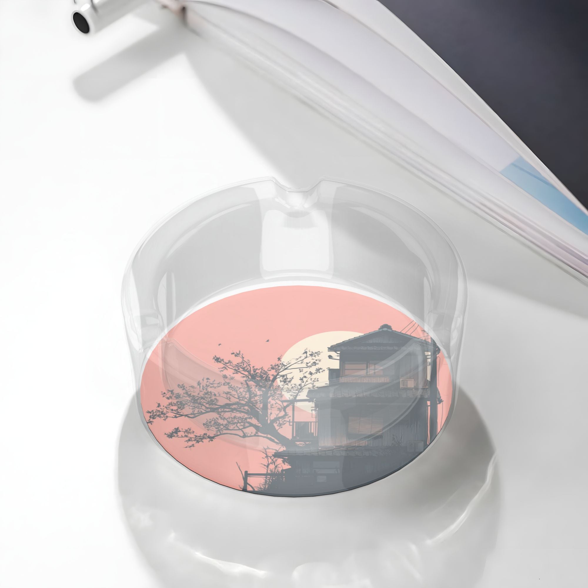 Creative Sunset Japanese-Style Glass Ashtray — Decorative & Functional